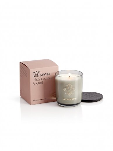 "Max Benjamin" aromatinė žvakė - Irish Leather & Oud